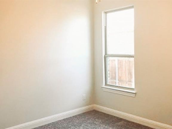 3rd image of 1714 Tumbleweed Ct