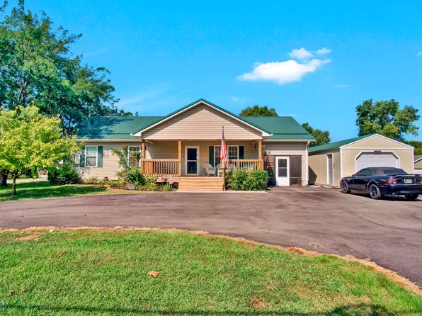 1110 Jonesville Rd, Columbus, IN 47201