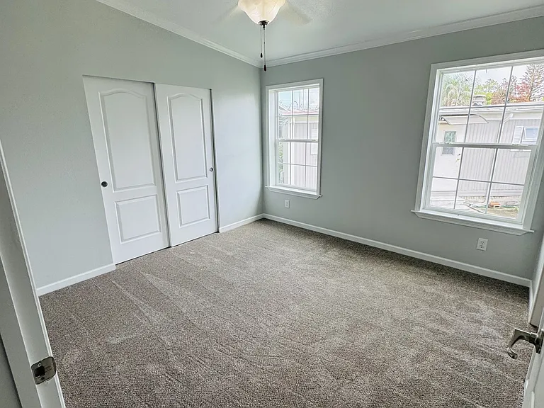 Lakeshore Landings — Photo 21