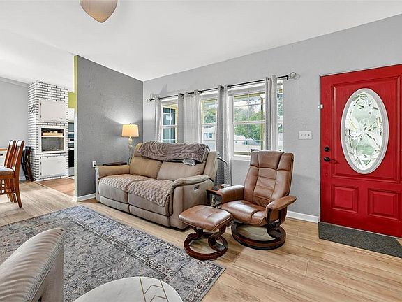 5th image of 1715 Areca Way