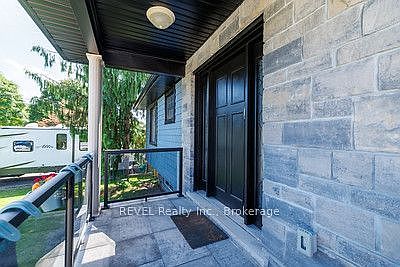 4th image of 491 Geneva St