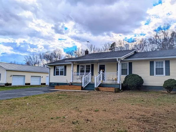 2056 Grubby Rd, Halifax, VA 24558