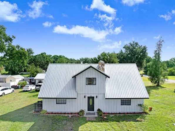 9901 N Gallagher Rd, Dover, FL 33527