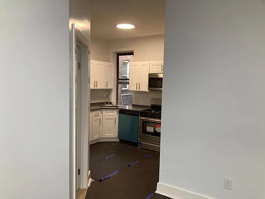 Rented by Maccabee 1 Realty Corp | media 24