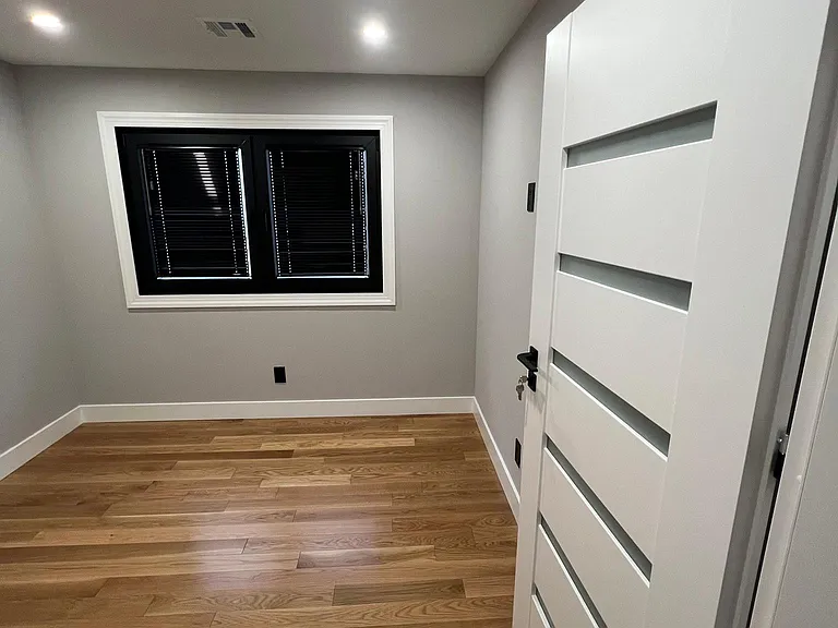 400 Knopf St #2 — Photo 9