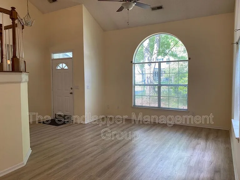 1287 Horseshoe Bnd — Photo 4