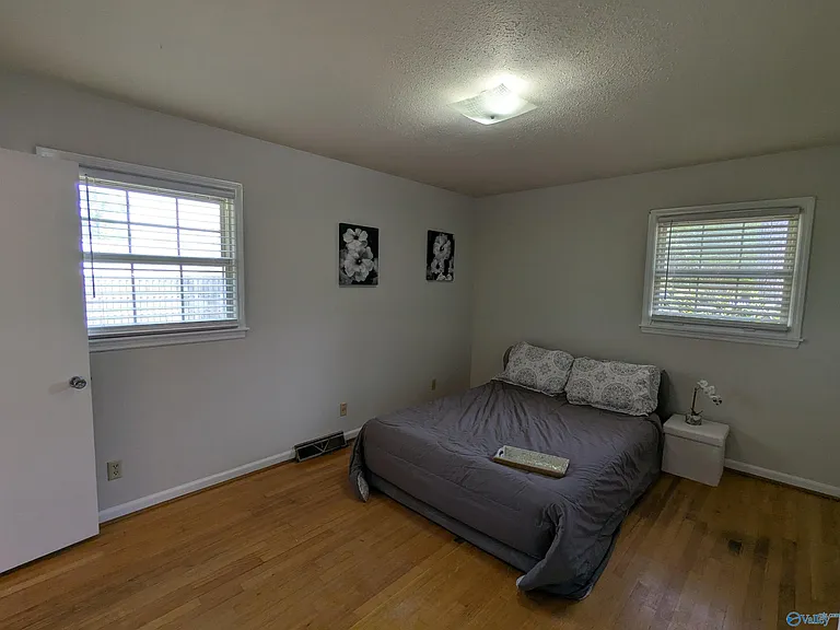 107 Strong Ct SE — Photo 8