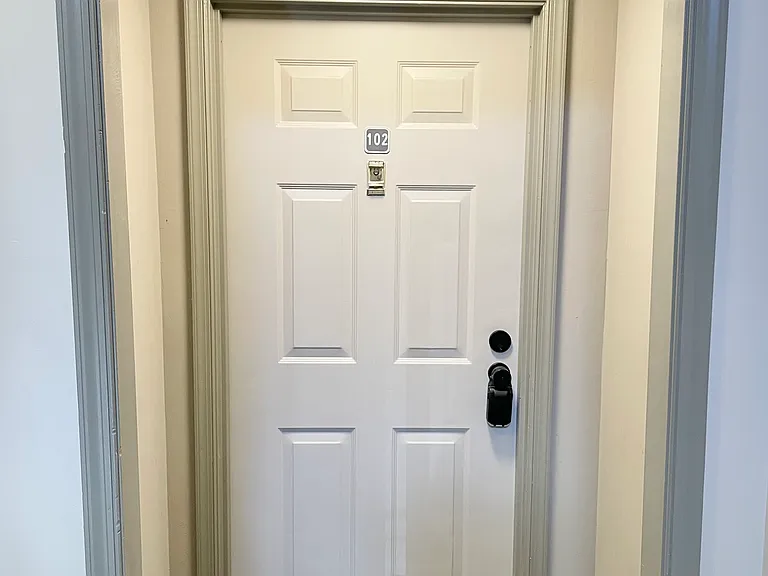 3 Pickering Ct #102 — Photo 3