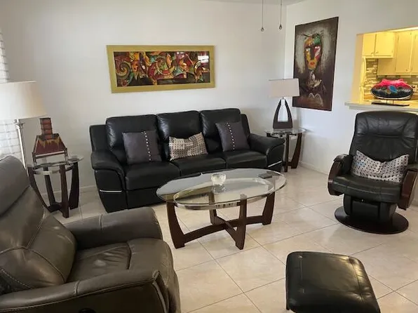 300 Windsor #M, West Palm Beach, FL 33417