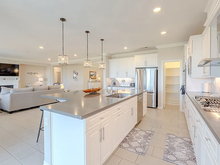 33850 Flood St — Photo 17