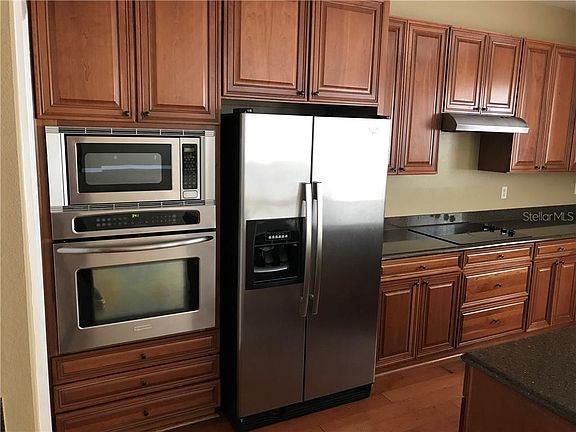 5th image of 739 Cascading Creek Ln