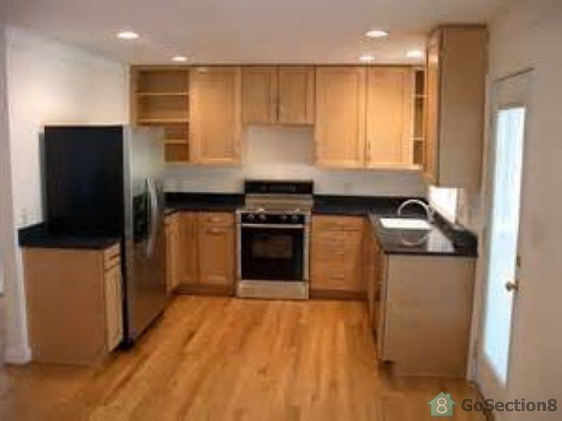 2nd image of 507 Laurens St