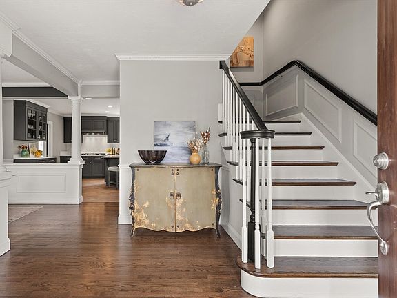 4th image of 65 Stonegate Dr