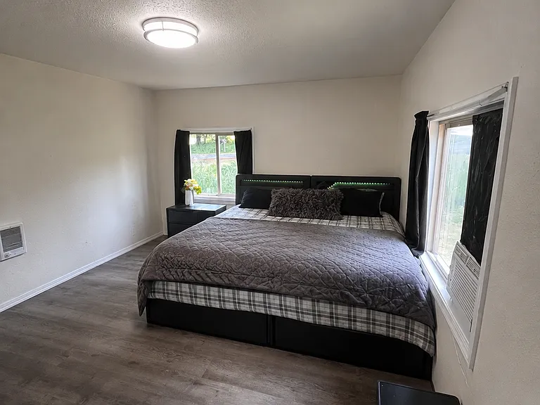 101 E Wood Ln — Photo 11