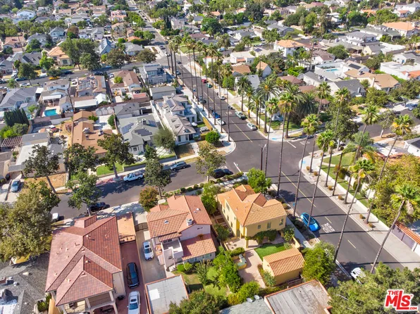 938 E Palm Ave, Burbank, CA 91501