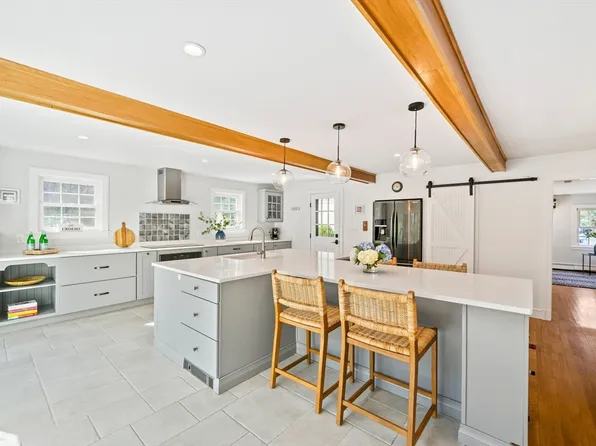 50 Red Gate Ln, Cohasset, MA 02025