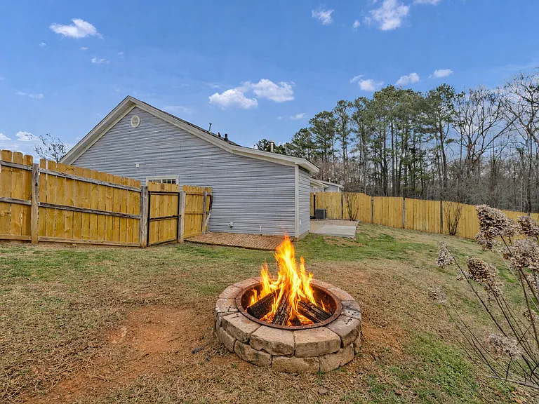 120 W Horn Ct — Photo 26