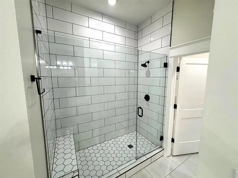 3541 Sanctuary Dr — Photo 13