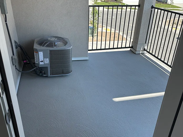 1087 N Sawtooth Way #GG203 — Photo 3
