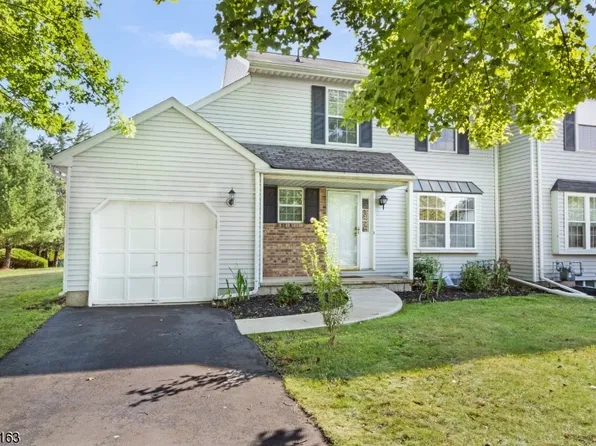 3 Choctaw Ridge Rd, Branchburg Twp., NJ 08876