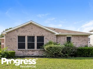 632 Snapdragon Ln, Desoto, TX 75115