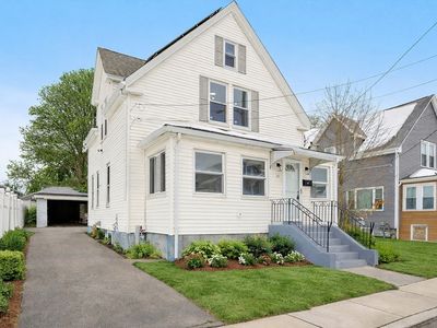 45 Como Rd, Hyde Park, MA, 02136