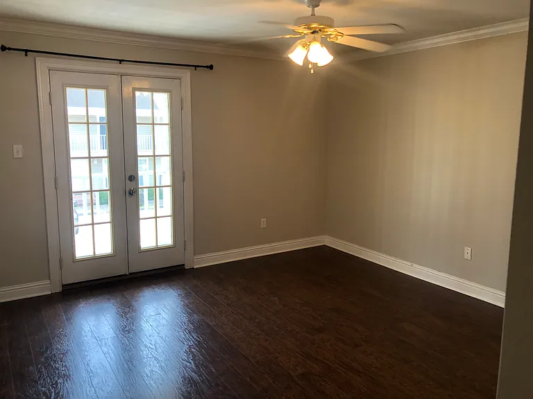 2210 Christian St #3 — Photo 3