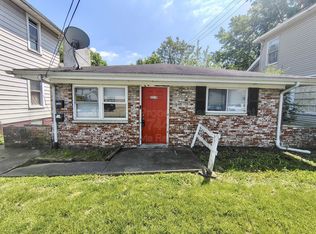 2210 Woodlawn Ave, Middletown, OH 45044