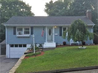 36 Oak Ridge Gate, Danbury, CT 06810