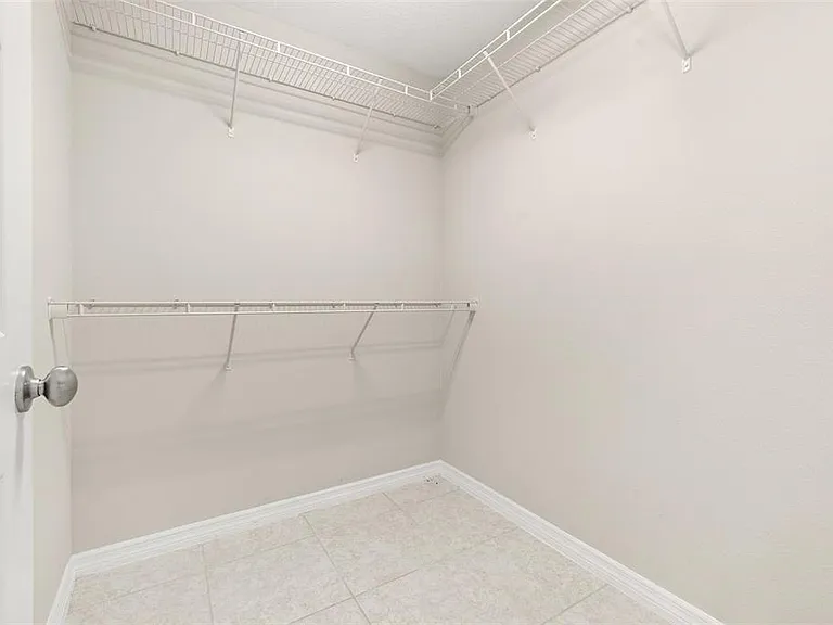 284 Reese Ct — Photo 19