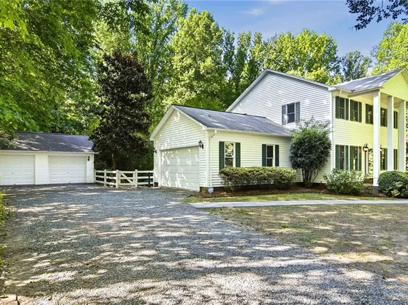 318 Kepley Craver Ave, Lexington, NC 27295