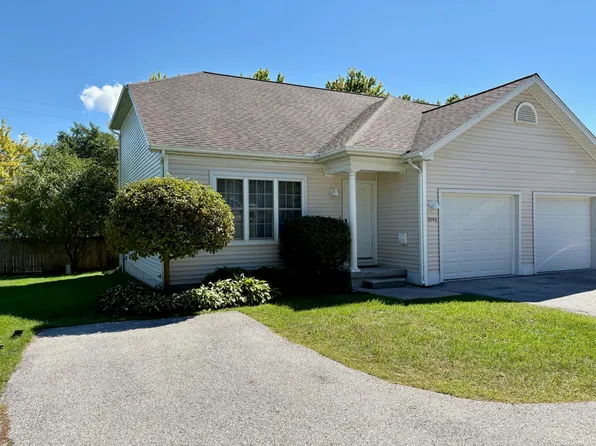 3946 Electric Ave #8, Pt Huron, MI 48060