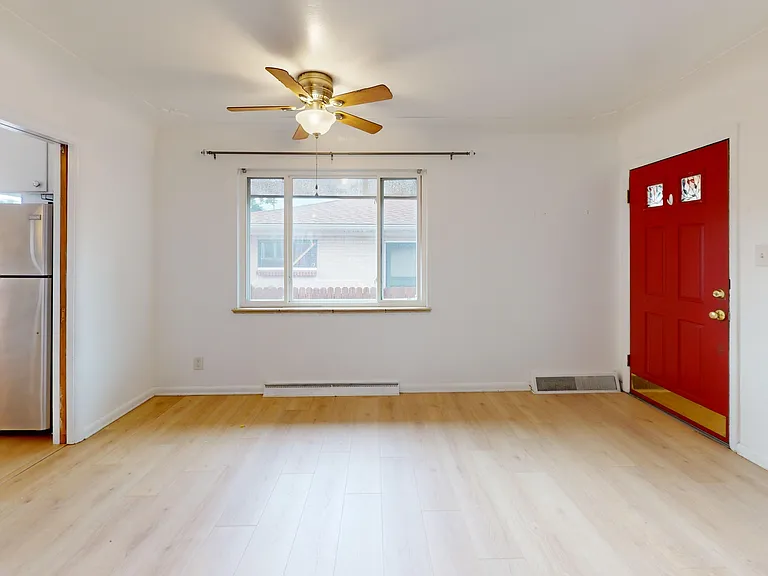 1326 S Sherman St #1 — Photo 17