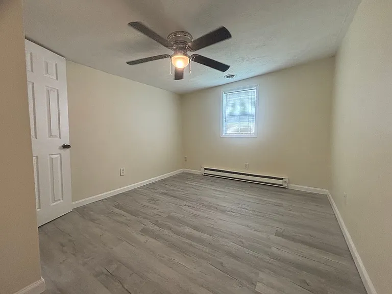 1105 Commerce St — Photo 5