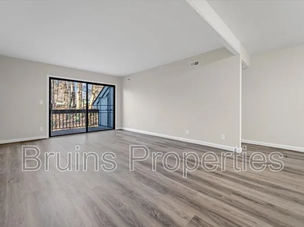 1504 Benjamin Pkwy Unit C-1, Greensboro, NC 27408