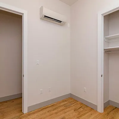 Rented by Nooklyn NYC LLC | media 22