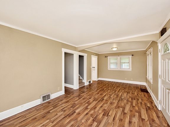 5th image of 1615 48th St