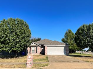 125 Windsor Dr, Forney, TX 75126