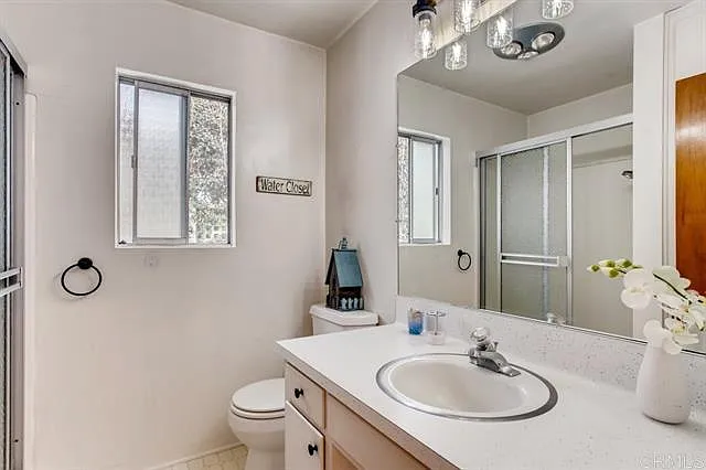 566 J Ave — Photo 8