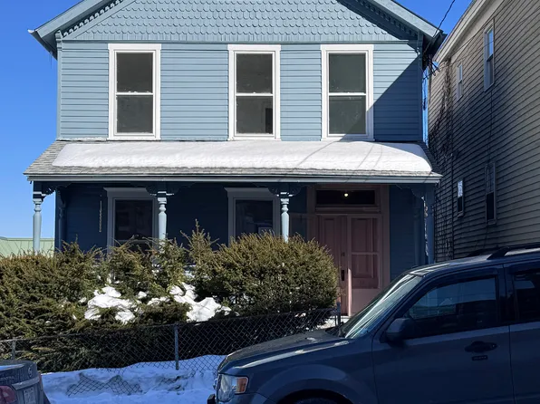 850 Columbia St #2, Hudson, NY 12534