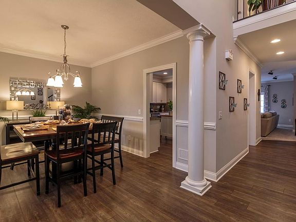 3rd image of 8037 Butterworth Green Dr