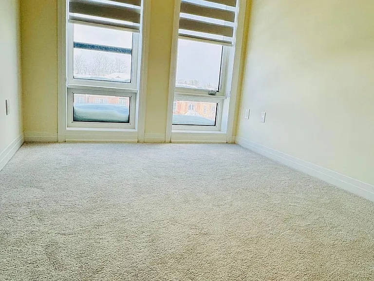 245 McLevin Ave W #7 — Photo 14