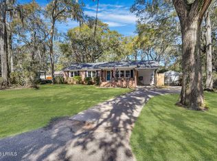 2605 Legare St, Beaufort, SC 29902