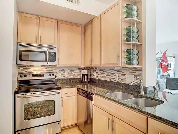 2nd image of 196 S Grant Ave #301