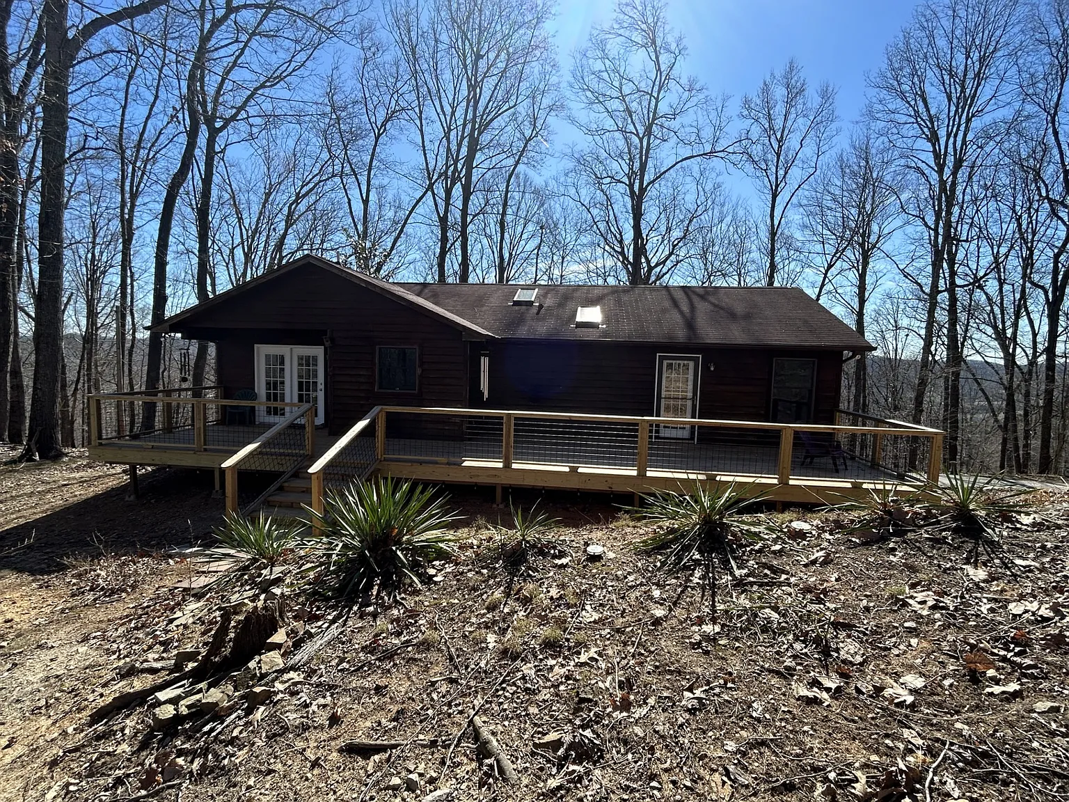 3 bed, 1350 sqft, $2,500 — Photo 2
