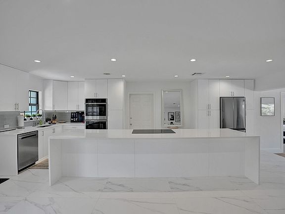 4th image of 3261 S Terra Mar Drive