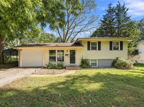 6313 N Wabash Ave, Kansas City, MO 64118