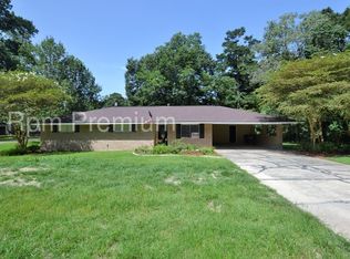 5655 Mapleton Dr, Greenwell Springs, LA 70739