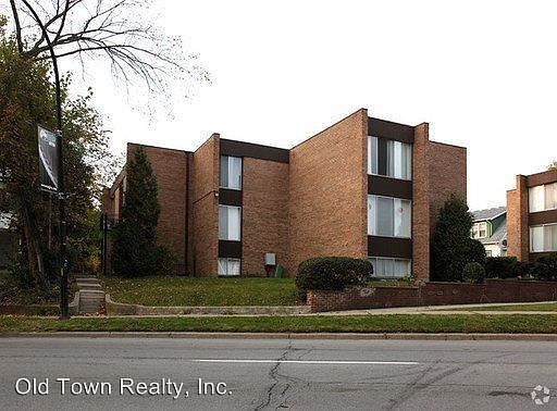 2nd image of 777 Washtenaw Rd APT 1