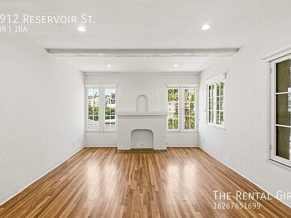 3rd image of 2912 Reservoir St